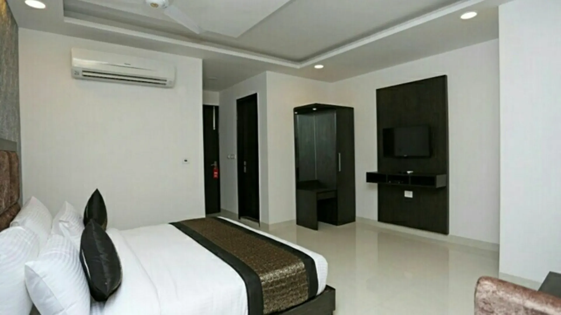 Hotel Belmond New Delhi 3*,  India
